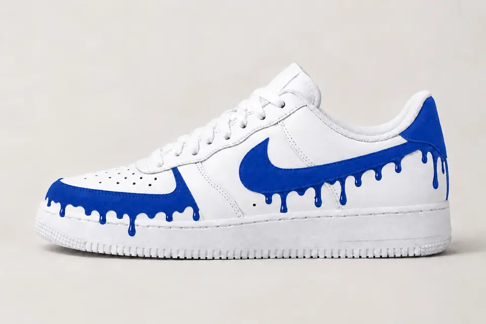 Air Force 1 Daim Drip coloris bleu, vue de profil